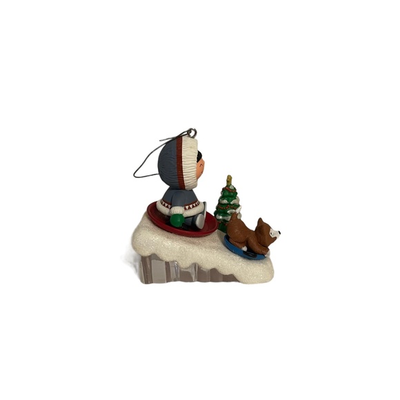 Hallmark Keepsake Christmas Ornament Frosty‎ Friends 2008 Eskimo & Dog Sledding - Picture 6 of 7